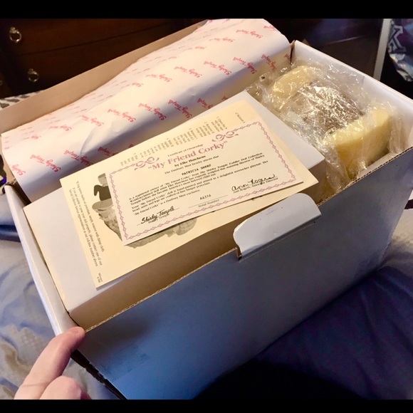 SHIRLEY TEMPLE/DANBURY MINT ”CORKY”& PORCELAIN DOLL BNIB  W/CERTIFICATE - Picture 12 of 14